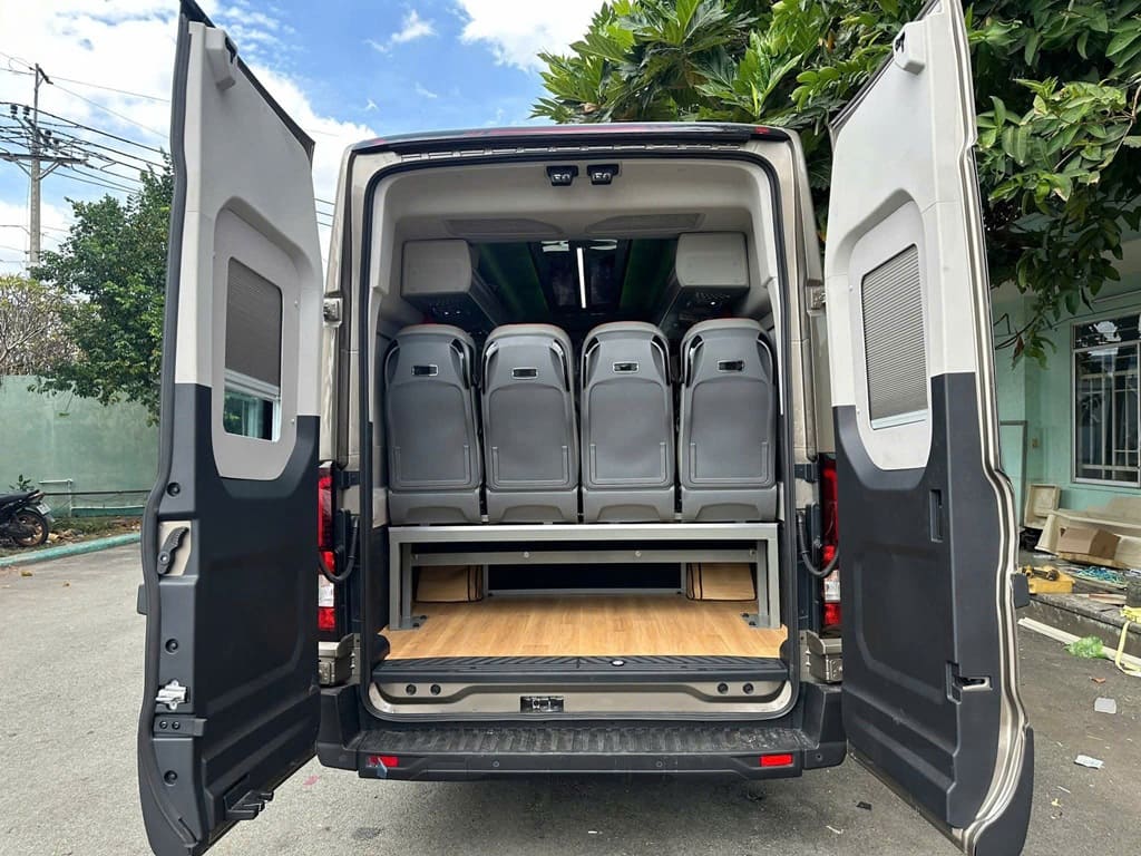 Lưu Ý Khi Thuê Xe 18 Chỗ Đi Du Lịch