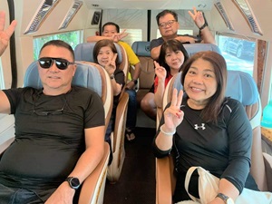 Thuê Xe Limousine 9 Chỗ từ Sài Gòn đi Rạch Giá