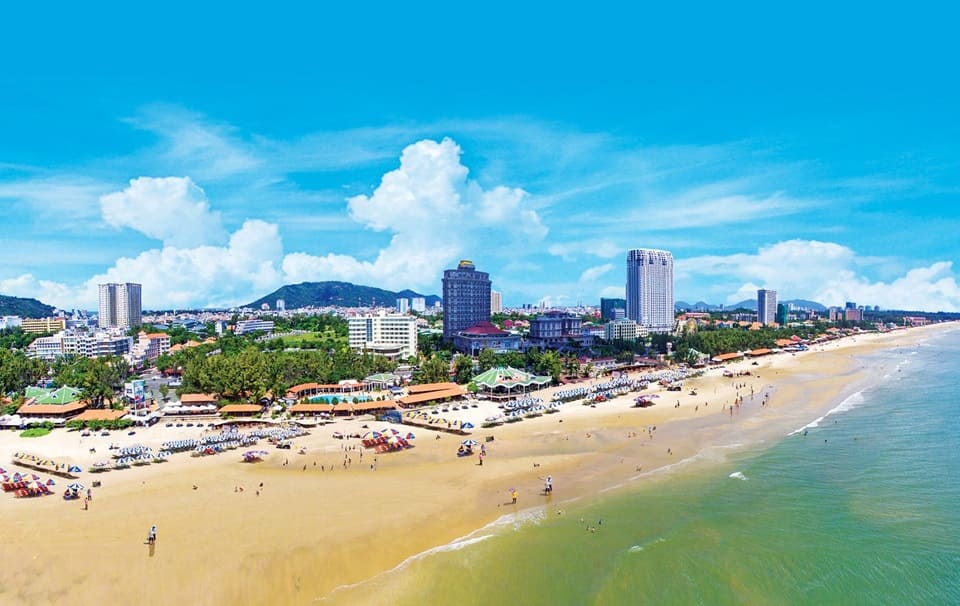Thuê xe đi Bãi Sau (Bãi Sau Vũng Tàu)